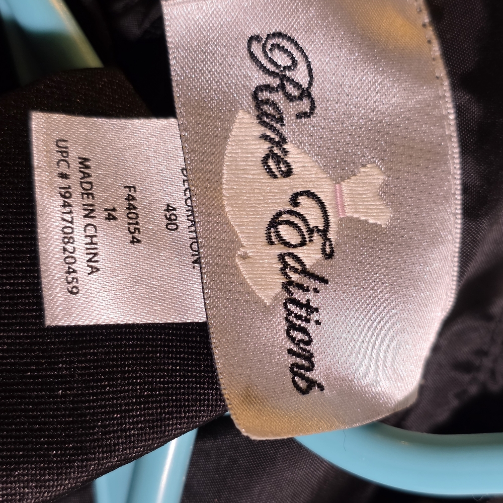 Rare Editions Elegant Black Dress